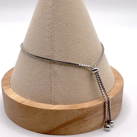 Sale $44 Firm! .925 Sterling Silver Green & Clear Cz Adjustable Bracelet - Picture 10 of 17